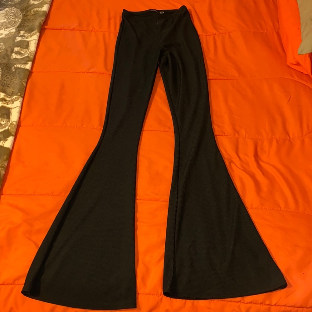 Boohoo Flare pants